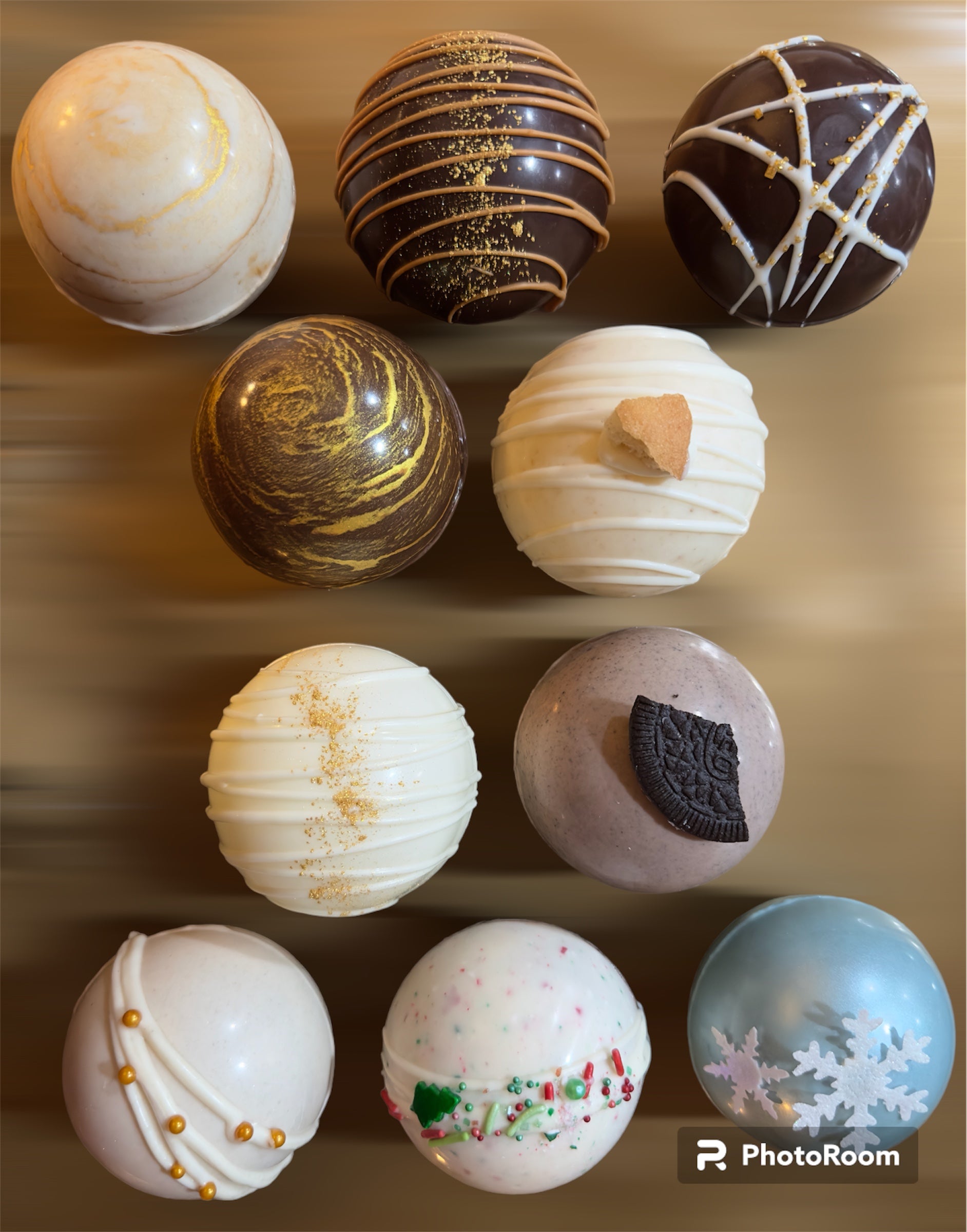 Set of 4 Large Gourmet Hot Chocolate Bombs – Mocoa Cafe